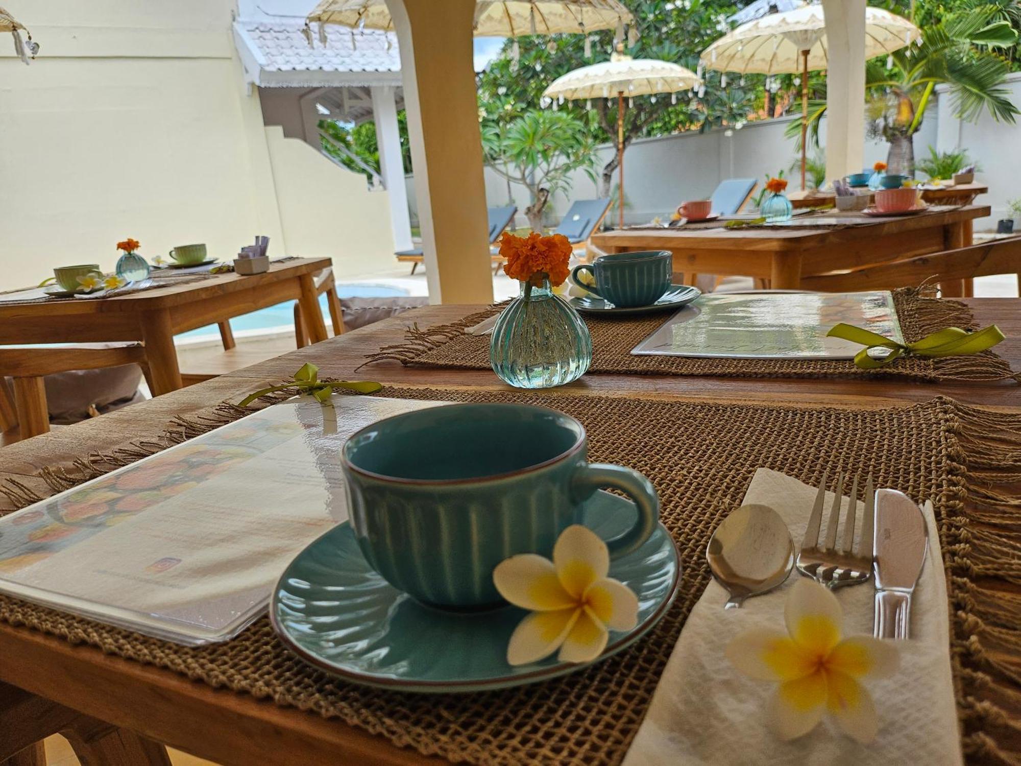 United Colors Of Lembongan Hotel Kültér fotó